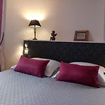 Lejlighed Petite Maison Romantique Au Calme, Coeur Historique, Vue Et Jardin Le Mans