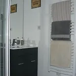 Appartement Petite Maison Romantique Au Calme, Coeur Historique, Vue Et Jardin