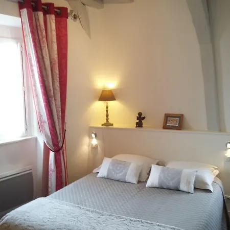 公寓 Petite Maison Romantique Au Calme, Coeur Historique, Vue Et Jardin