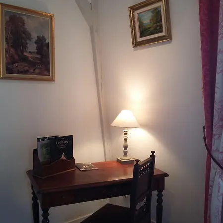 Petite Maison Romantique Au Calme, Coeur Historique, Vue Et Jardin Apartament