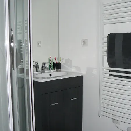 Petite Maison Romantique Au Calme, Coeur Historique, Vue Et Jardin * 勒芒