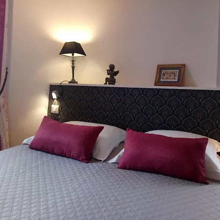 公寓 Petite Maison Romantique Au Calme, Coeur Historique, Vue Et Jardin 勒芒