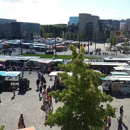 Petite Maison Romantique Au Calme, Coeur Historique, Vue Et Jardin 公寓