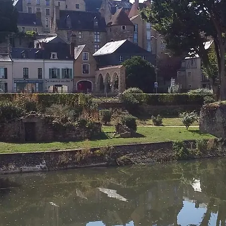 公寓 Petite Maison Romantique Au Calme, Coeur Historique, Vue Et Jardin 勒芒