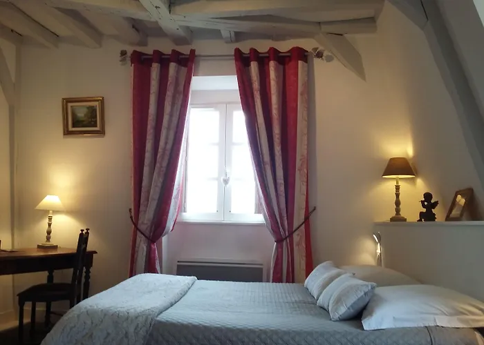 Daire Petite Maison Romantique Au Calme, Coeur Historique, Vue Et Jardin *