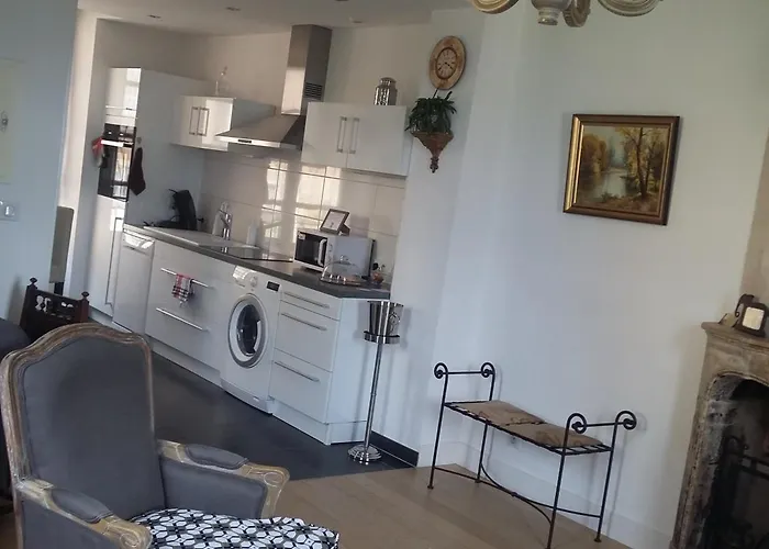 Apartamento Petite Maison Romantique Au Calme, Coeur Historique, Vue Et Jardin Le Mans