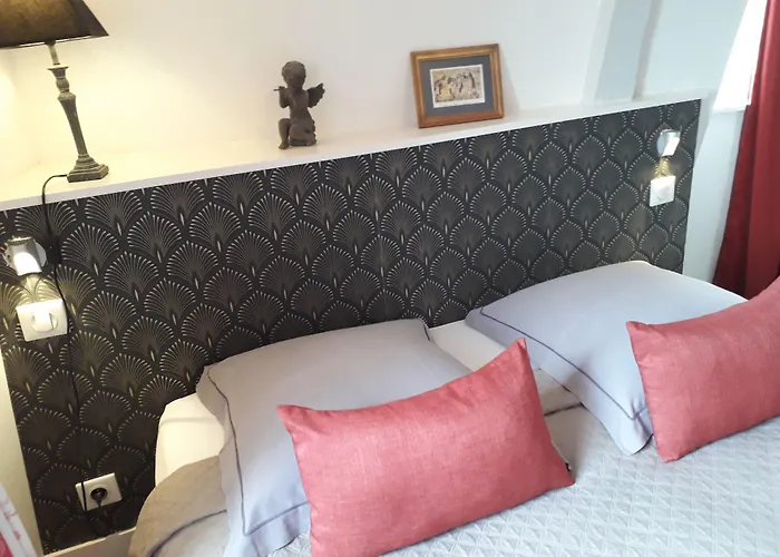 Petite Maison Romantique Au Calme, Coeur Historique, Vue Et Jardin Le Mans