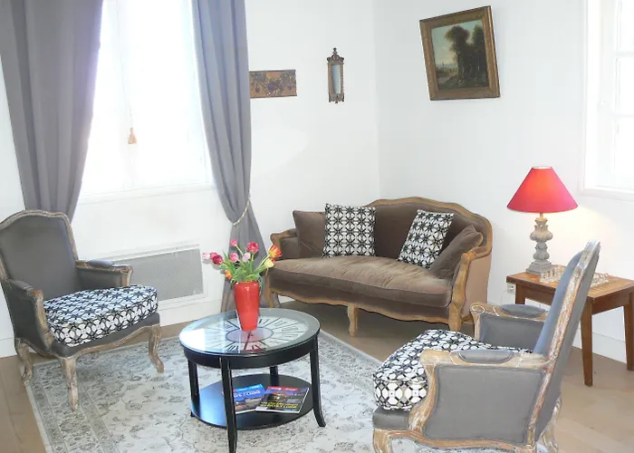 Petite Maison Romantique Au Calme, Coeur Historique, Vue Et Jardin *