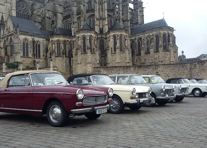 Daire Petite Maison Romantique Au Calme, Coeur Historique, Vue Et Jardin
