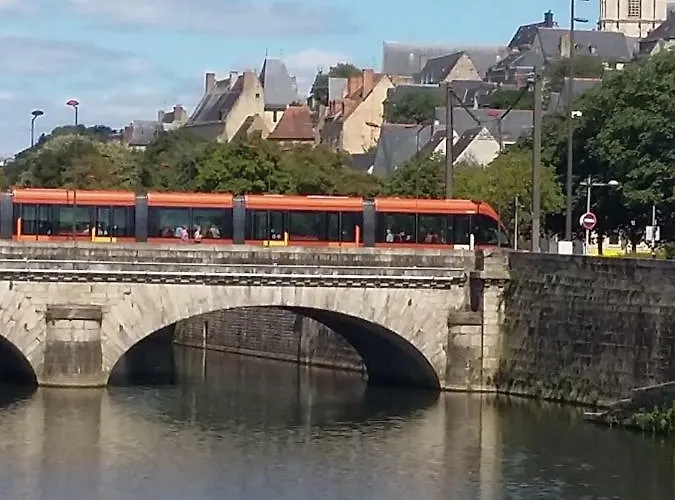 Petite Maison Romantique Au Calme, Coeur Historique, Vue Et Jardin * Le Mans