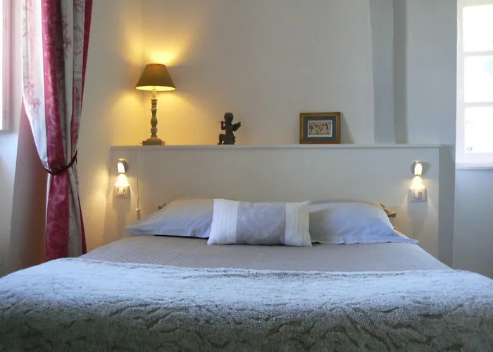 Petite Maison Romantique Au Calme, Coeur Historique, Vue Et Jardin Apartamento *