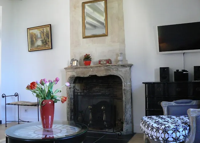 Petite Maison Romantique Au Calme, Coeur Historique, Vue Et Jardin