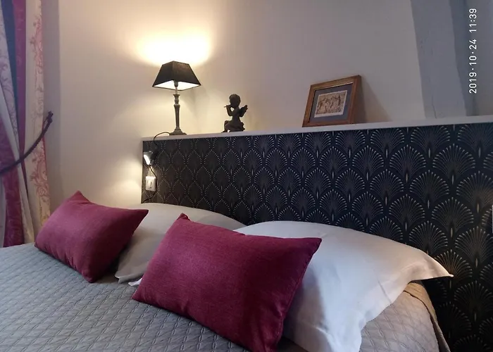 Petite Maison Romantique Au Calme, Coeur Historique, Vue Et Jardin Daire *